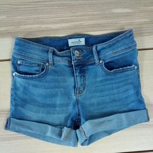 ☕2/$30 Bootlegger denim shorts